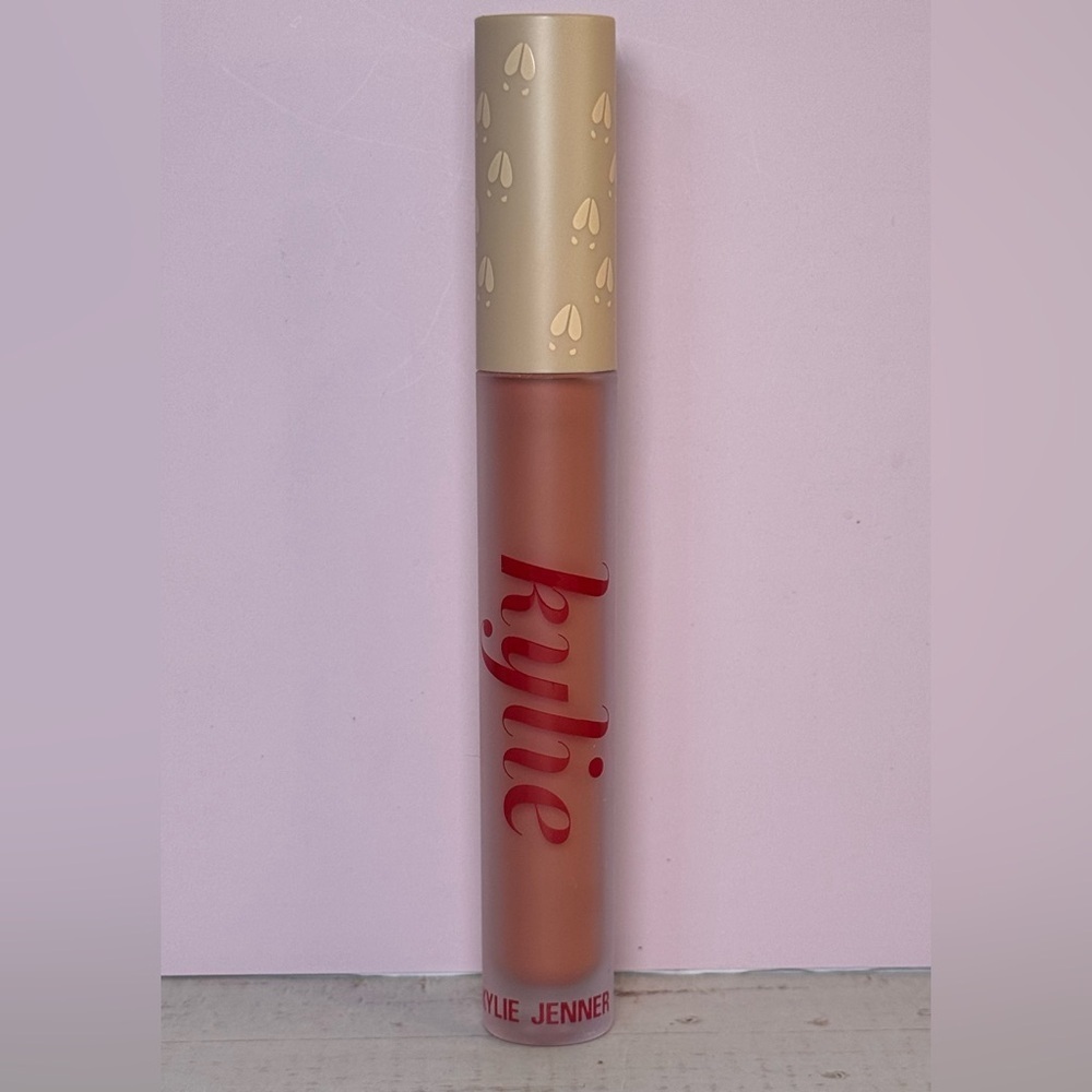 Kylie Cosmetics Matte Liquid Lipstick (735 Vixen Baby) NWOB 3.00 ml / 0.10 fl oz